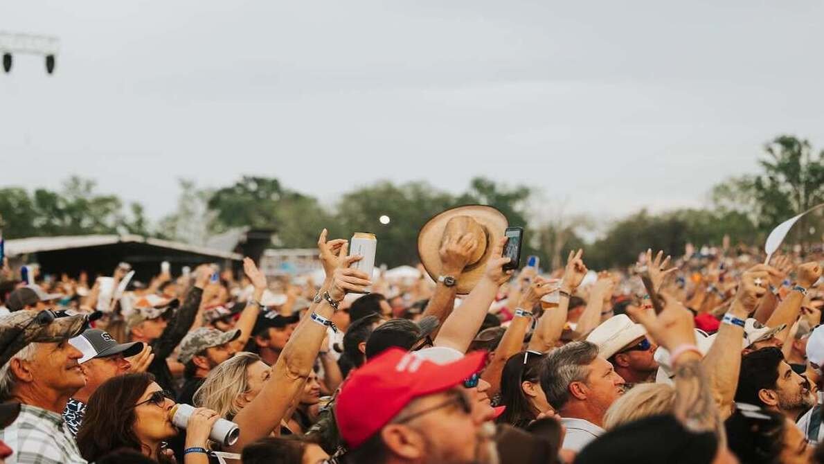 Rock the Country Instagram 1 2