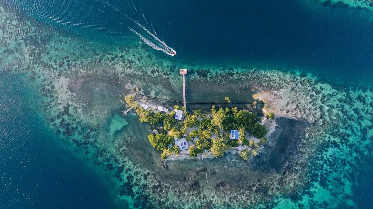 Coral Caye The Family Coppola Hideaways